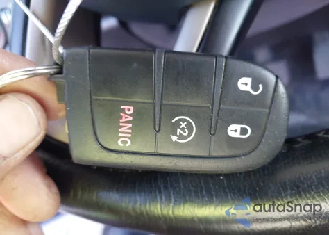 2017 Jeep Renegade Limited 4X4 from USA, damaged, VIN ZACCJBDB3HPF01309